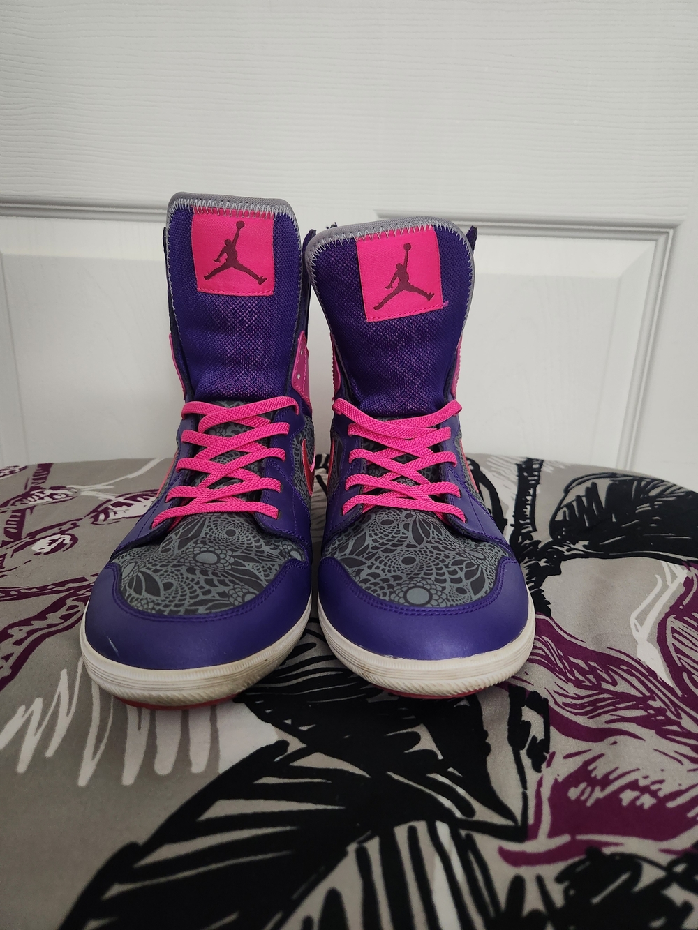 Jordan High-Top Sneakers in Purple & Pink with Gray Pattern Size: 7Y